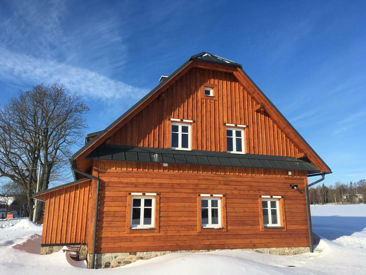 Horsky Apartman Vyhlidka Rejviz Zlaté Hory Exterior foto